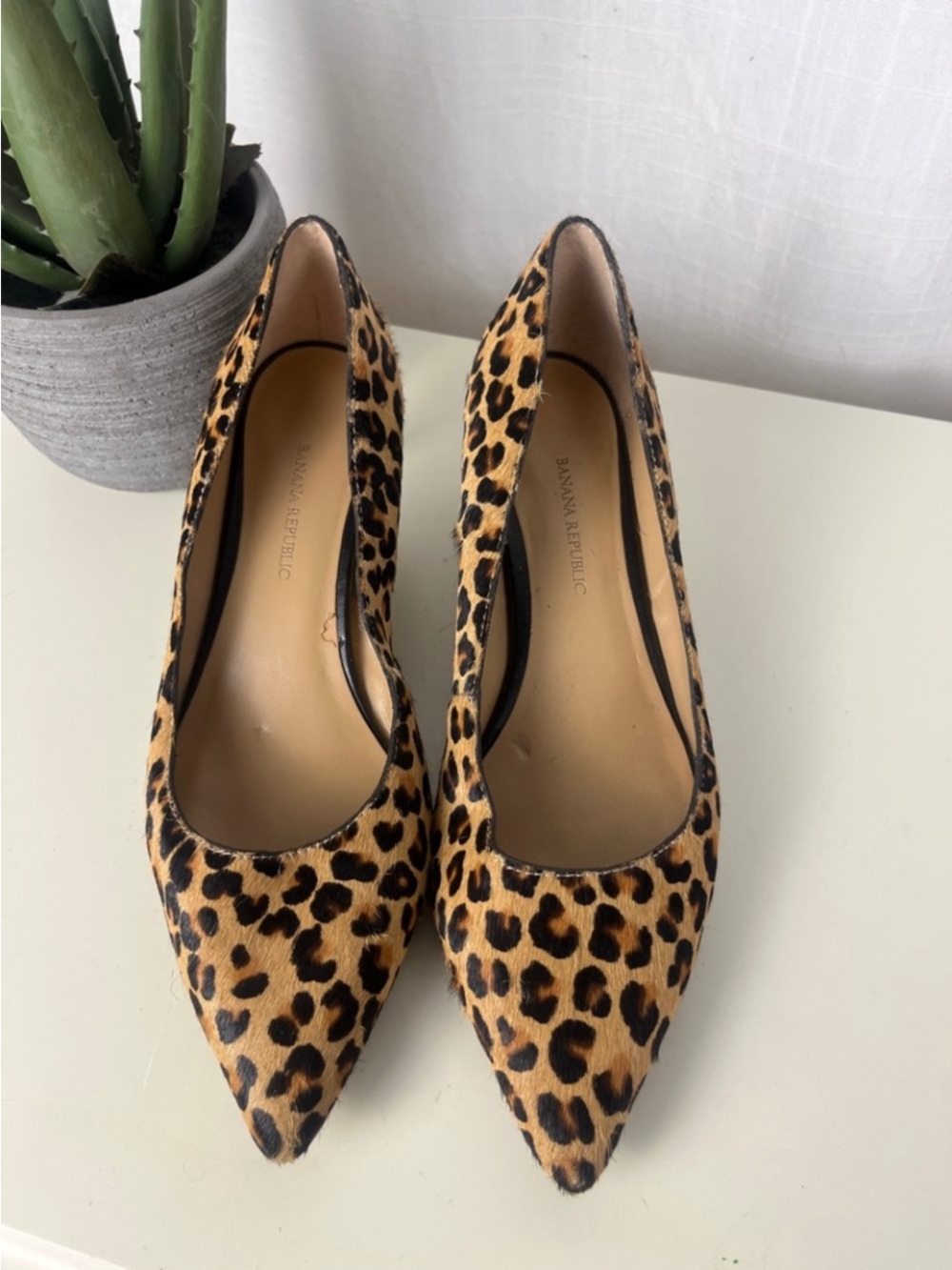 Banana Republic Leopard Print Pointed Toe Heels in Tan and Black